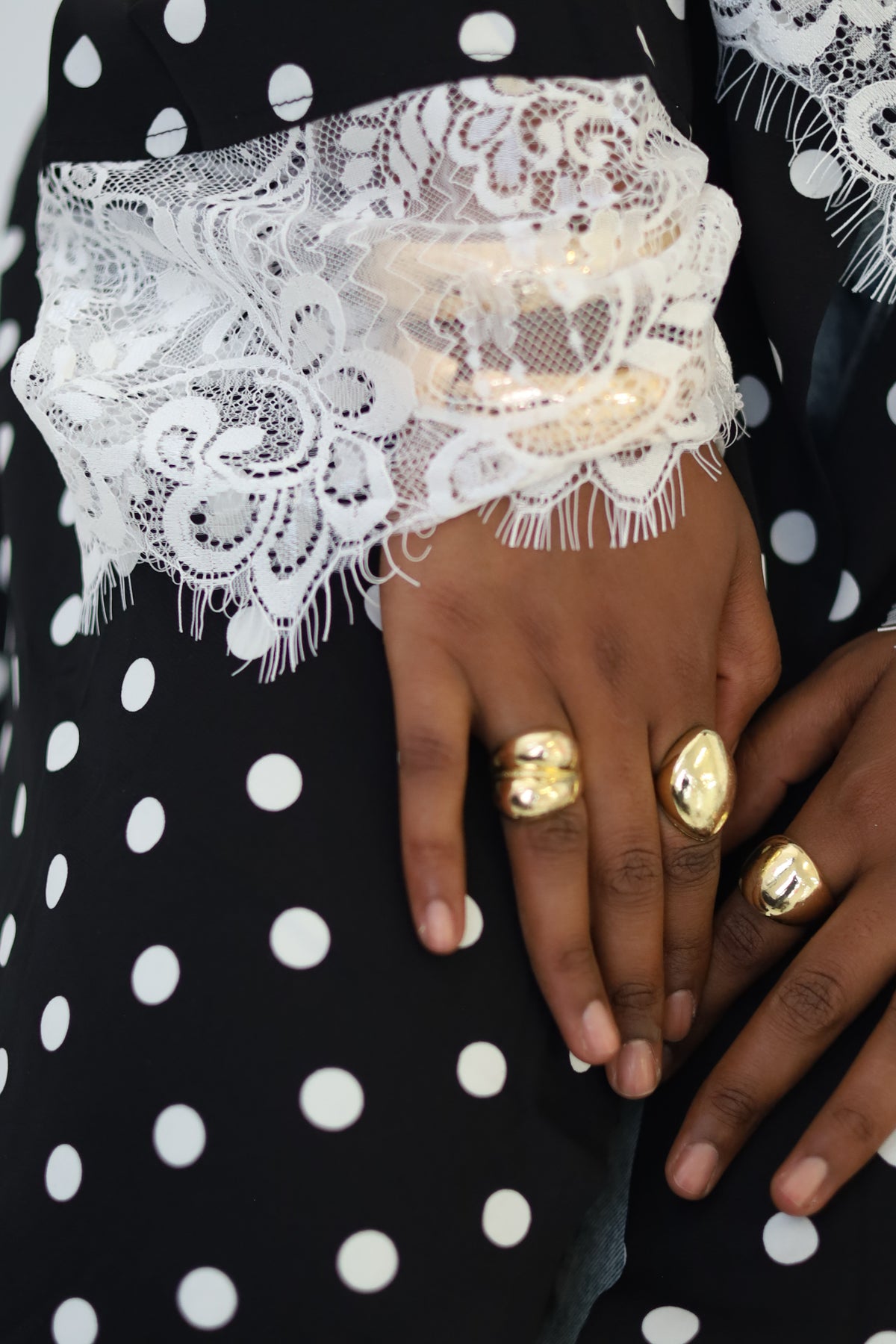 Lace Polka dot abaya