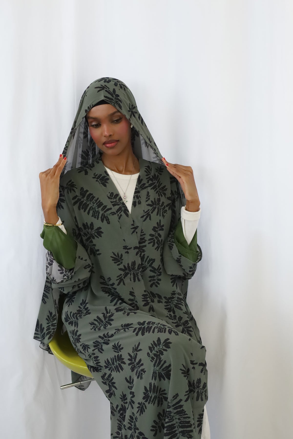 Olive Garden Abaya Set