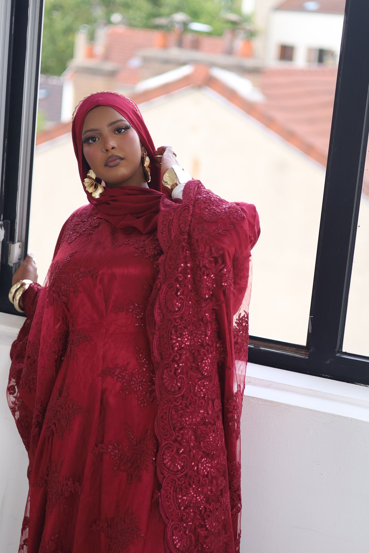 Burgundy Lace Dirac